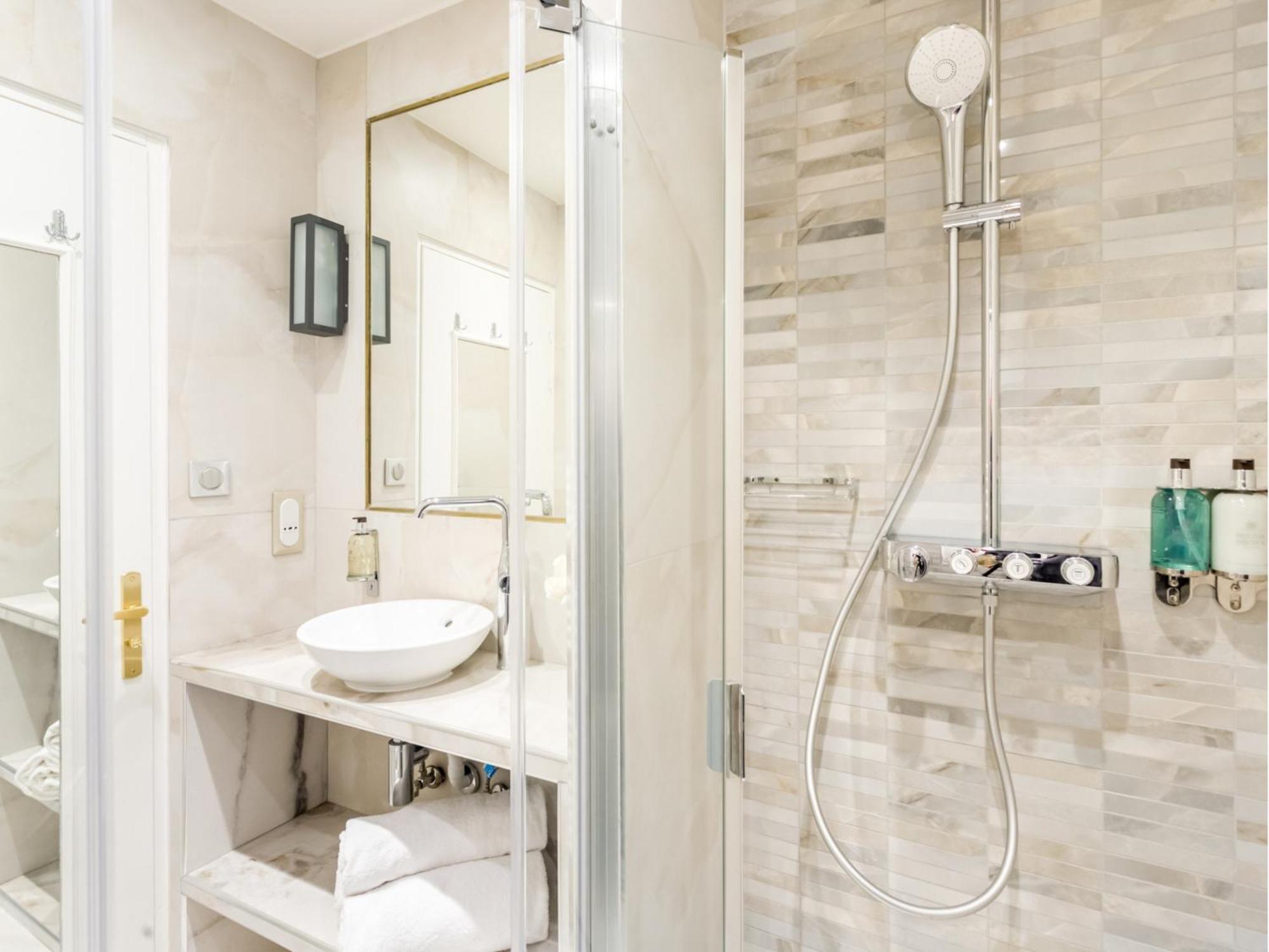 Merveil - Luxury Suite - Louvre - Therese Paris Exterior foto